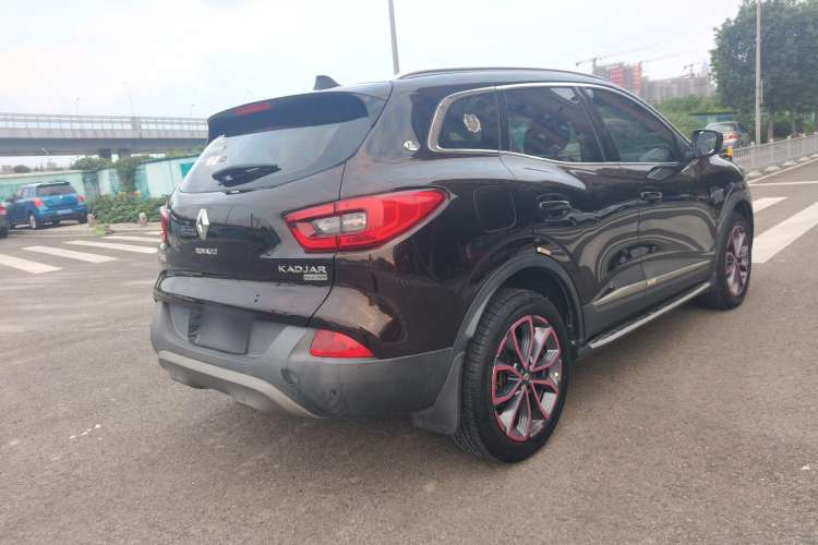 Used Renault Kadjar 2017 2.0L Two-Wheel-Drive Leading Edition Rear Right 45 Deg