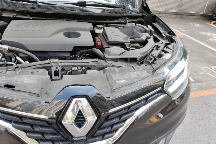 Used Renault Kadjar 2017 2.0L Two-Wheel Drive Luxury Edition Engine Bay Left