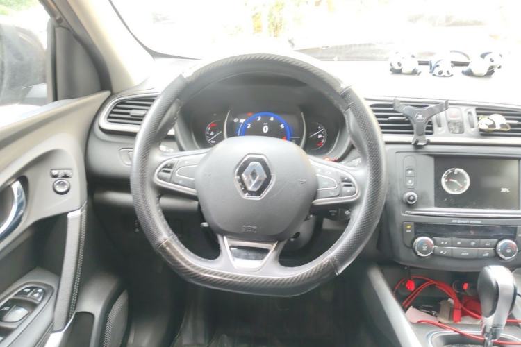 Used Renault Kadjar 2017 2.0L Two-Wheel Drive Luxury Edition Steering Wheel