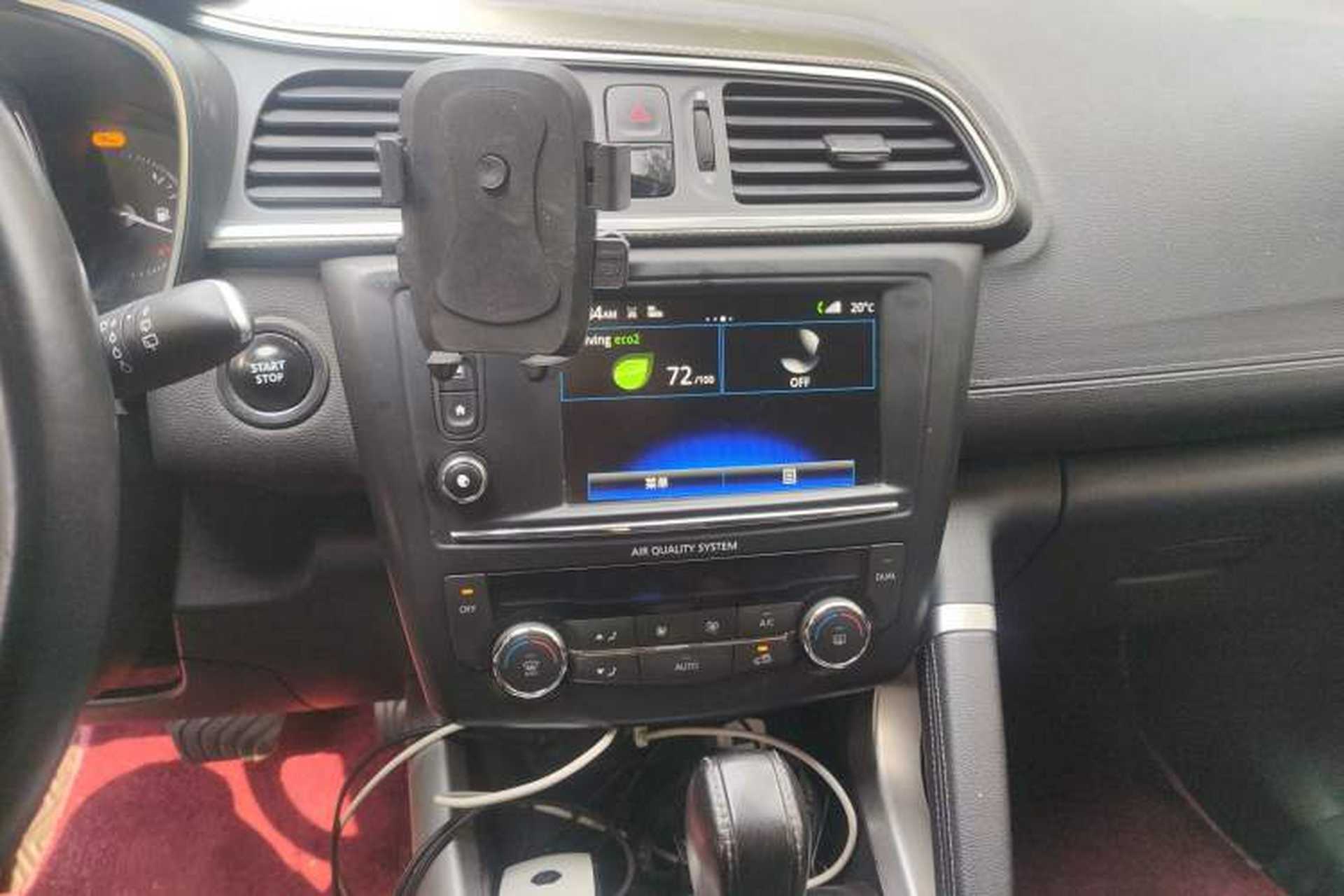 Used Renault Kadjar 2017 2.0L Two-Wheel Drive Luxury Edition Audio And AC Panel