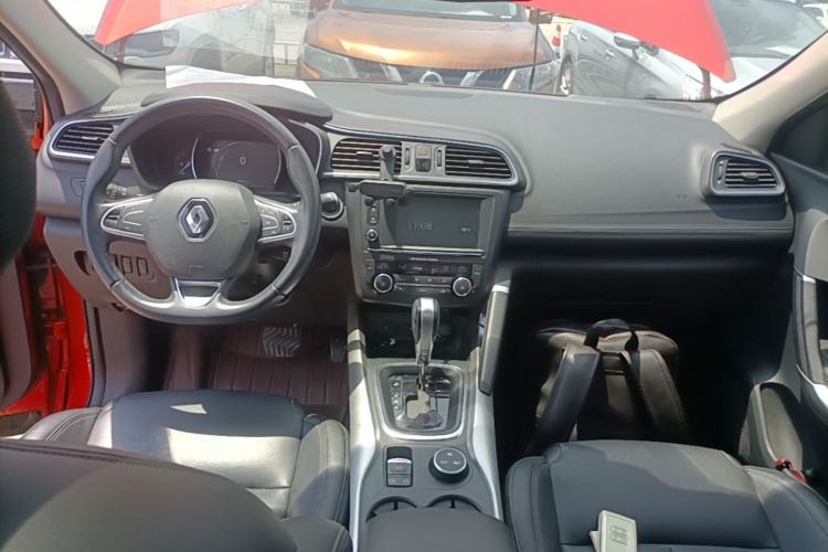 Used Renault Kadjar 2017 2.0L Two-Wheel Drive Luxury Edition Center Console