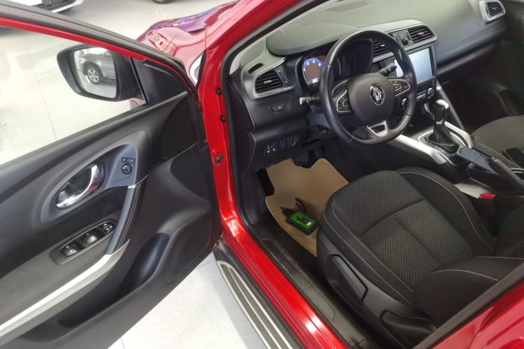 Used Renault Kadjar 2017 2.0L Two-Wheel Drive Comfort Edition Driver Seat