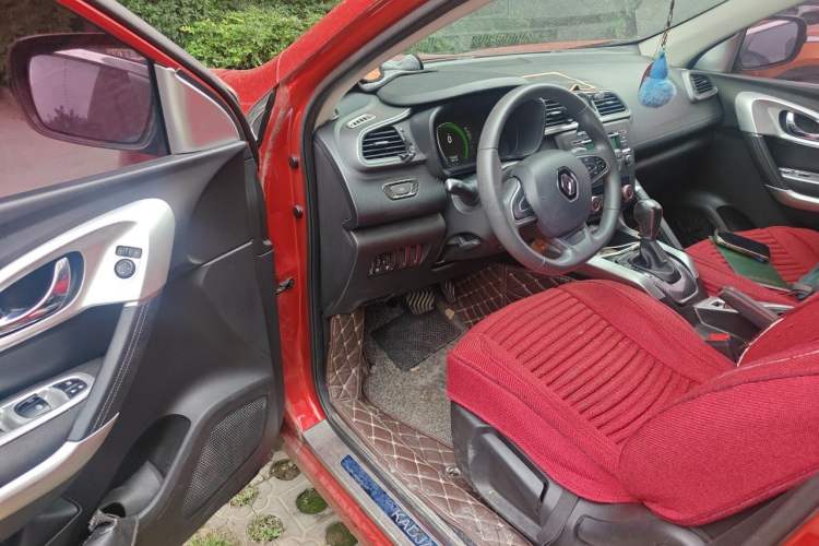 Used Renault Kadjar 2017 2.0L Two-Wheel Drive Fashion Edition Driver Seat