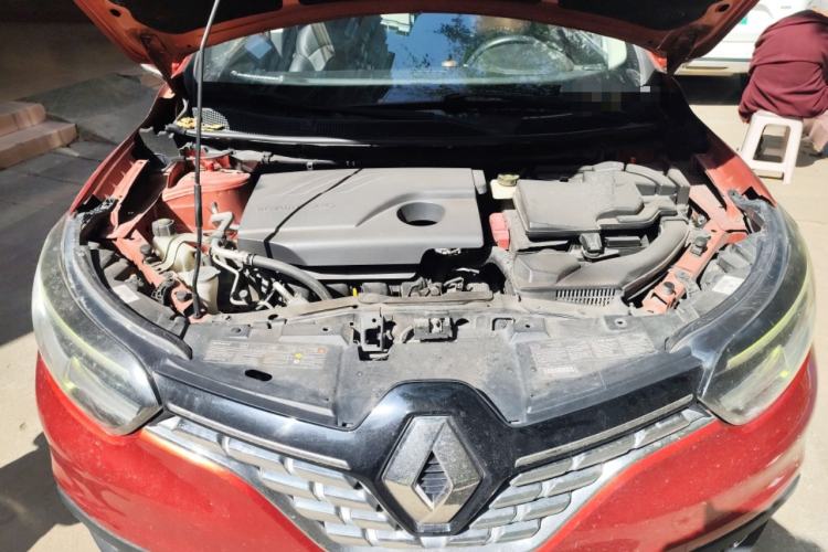 Used Renault Kadjar 2017 2.0L Two-Wheel-Drive Leading Edition Engine Bay