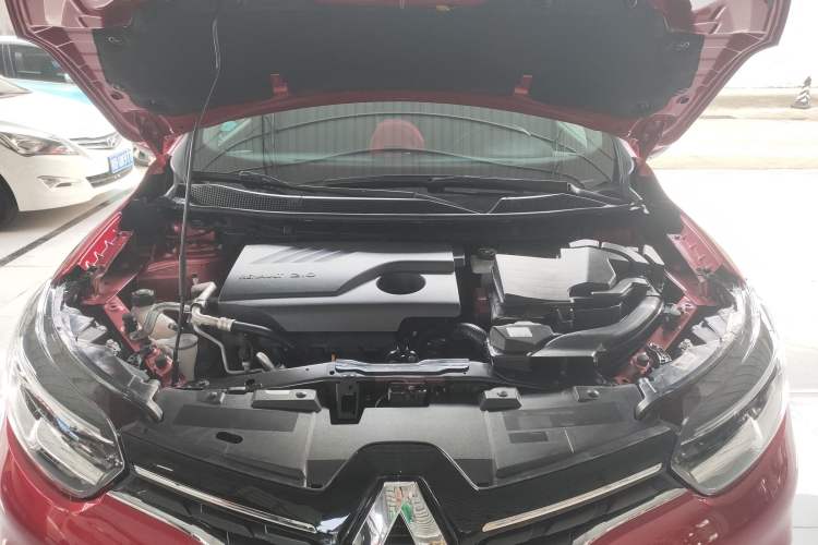 Used Renault Kadjar 2017 2.0L Two-Wheel-Drive Leading Edition Engine Bay