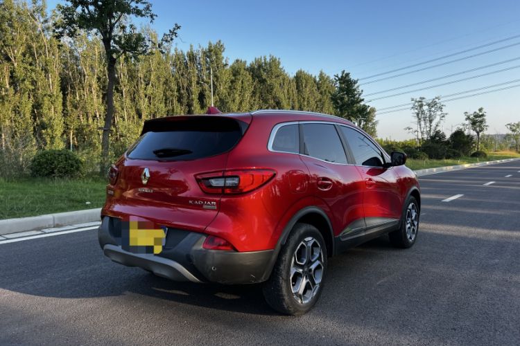 Used Renault Kadjar 2017 2.0L Two-Wheel Drive Luxury Edition Exterior 4