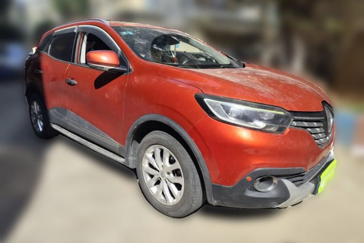 Used Renault Kadjar 2017 2.0L Two-Wheel-Drive Leading Edition Front Right 45 Deg