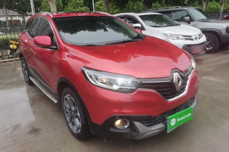 Used Renault Kadjar 2017 2.0L Two-Wheel Drive Luxury Edition Front Right 45 Deg