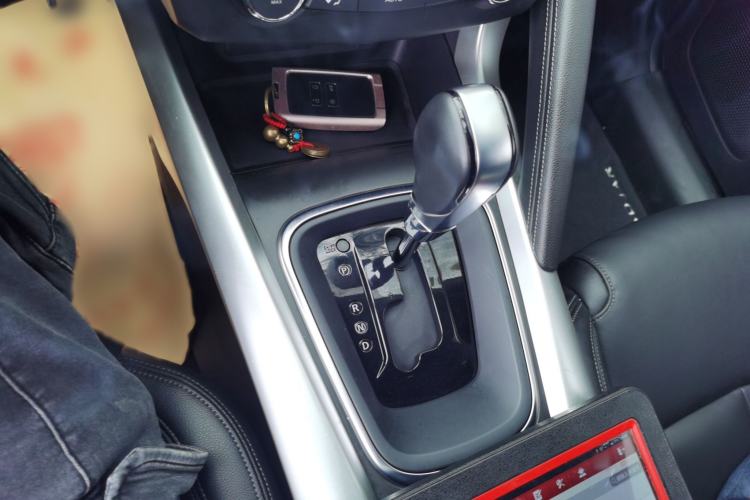 Used Renault Kadjar 2017 2.0L Two-Wheel Drive Luxury Edition Gear Lever