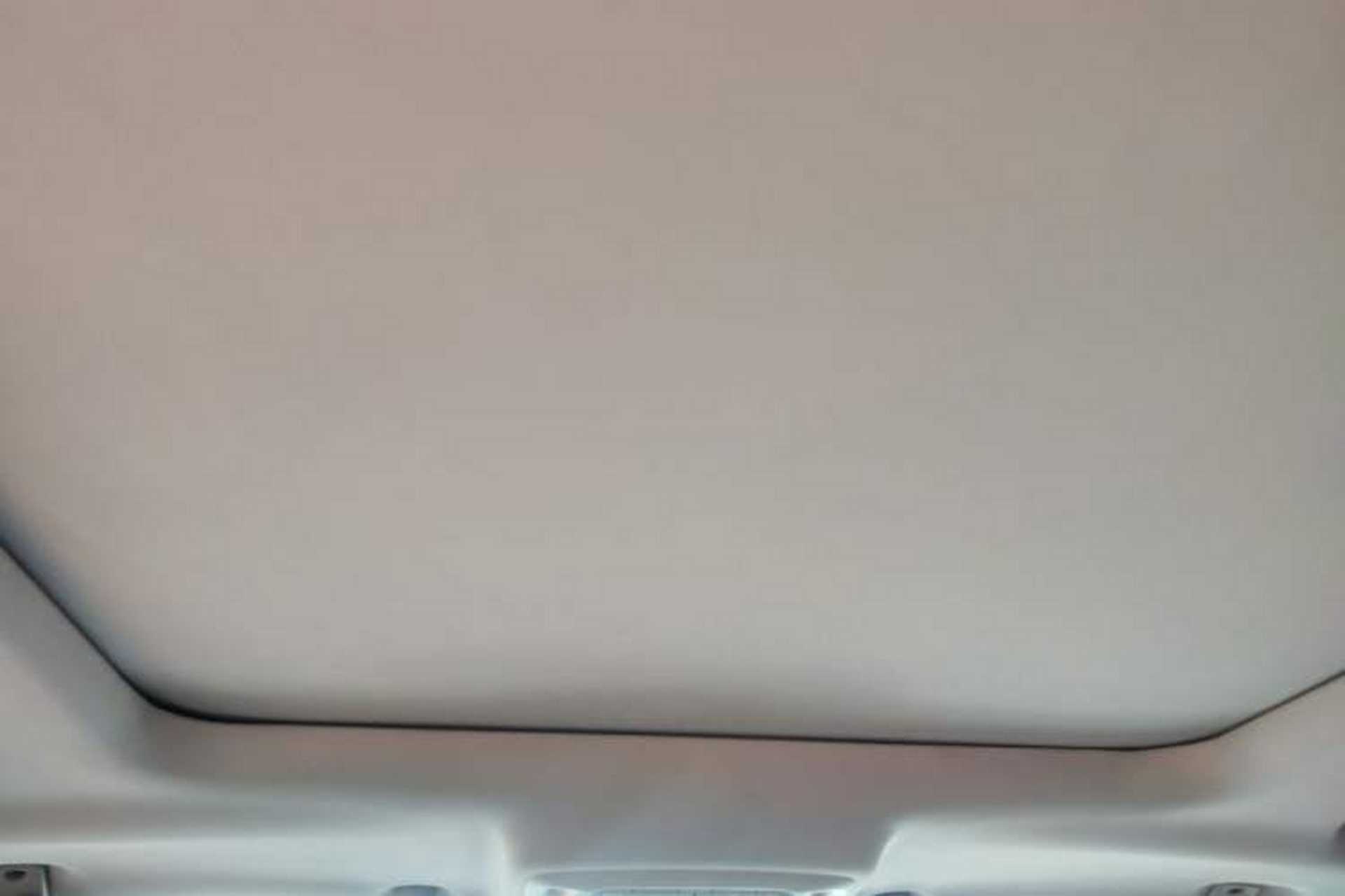 Used Renault Kadjar 2017 2.0L Two-Wheel-Drive Leading Edition Headliner