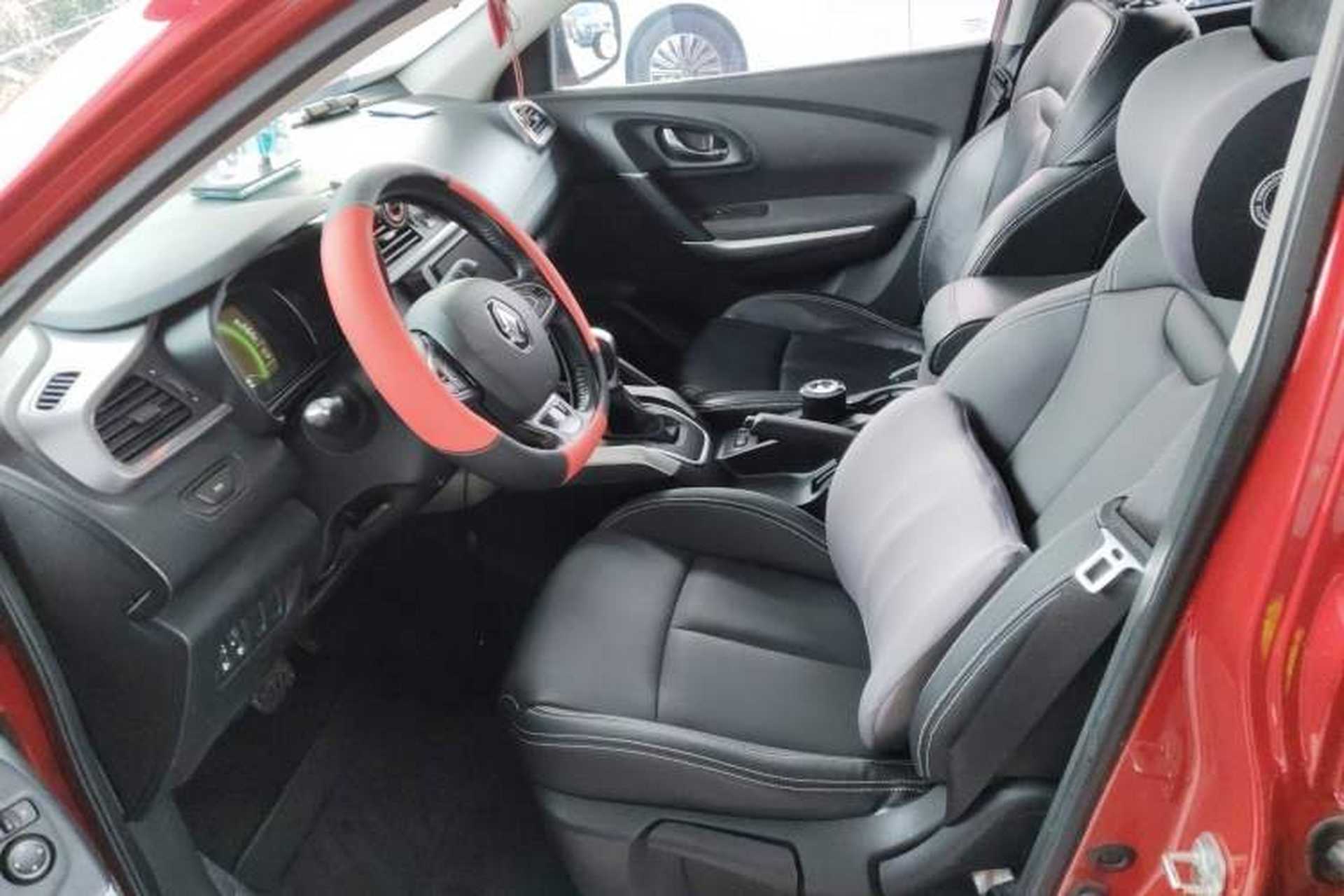 Used Renault Kadjar 2017 2.0L Two-Wheel Drive Comfort Edition Left Front Seat