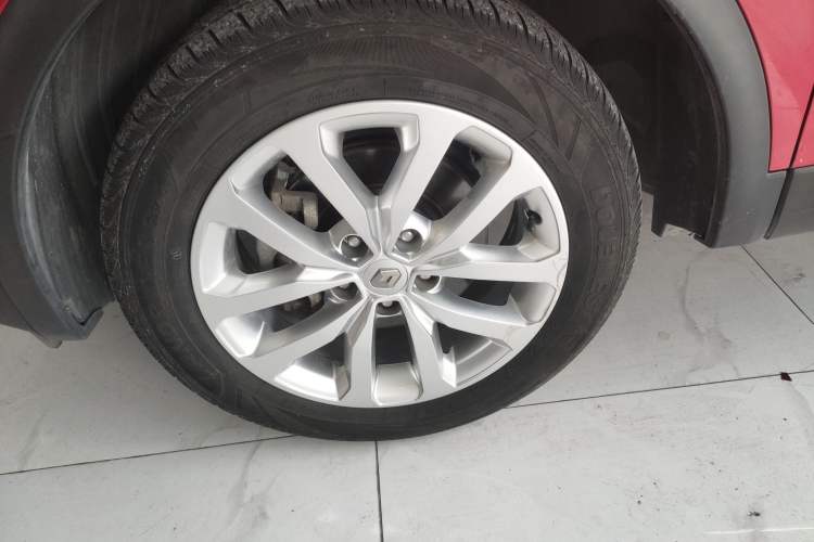 Used Renault Kadjar 2017 2.0L Two-Wheel-Drive Leading Edition Left Front Wheel Hub