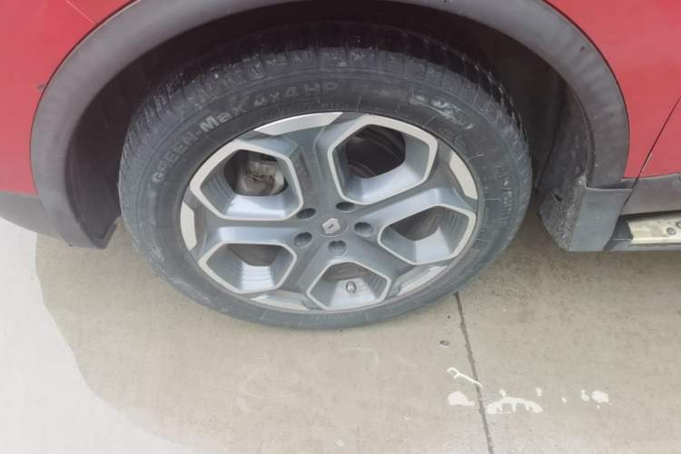 Used Renault Kadjar 2017 2.0L Two-Wheel Drive Luxury Edition Left Front Wheel Hub