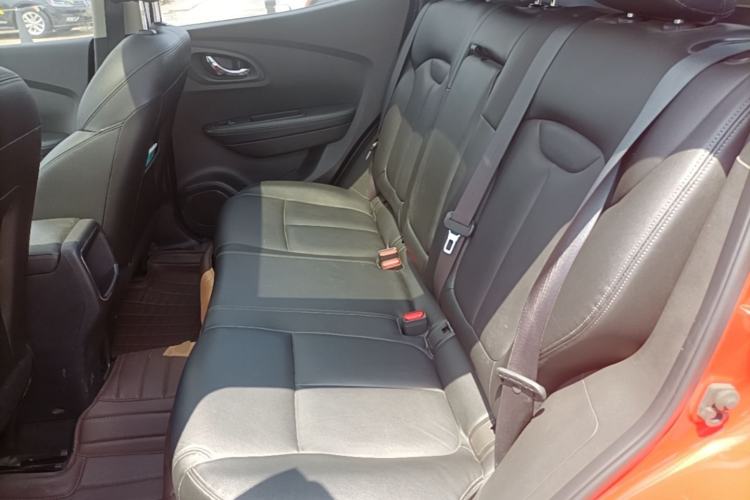 Used Renault Kadjar 2017 2.0L Two-Wheel Drive Luxury Edition Left Rear Seat