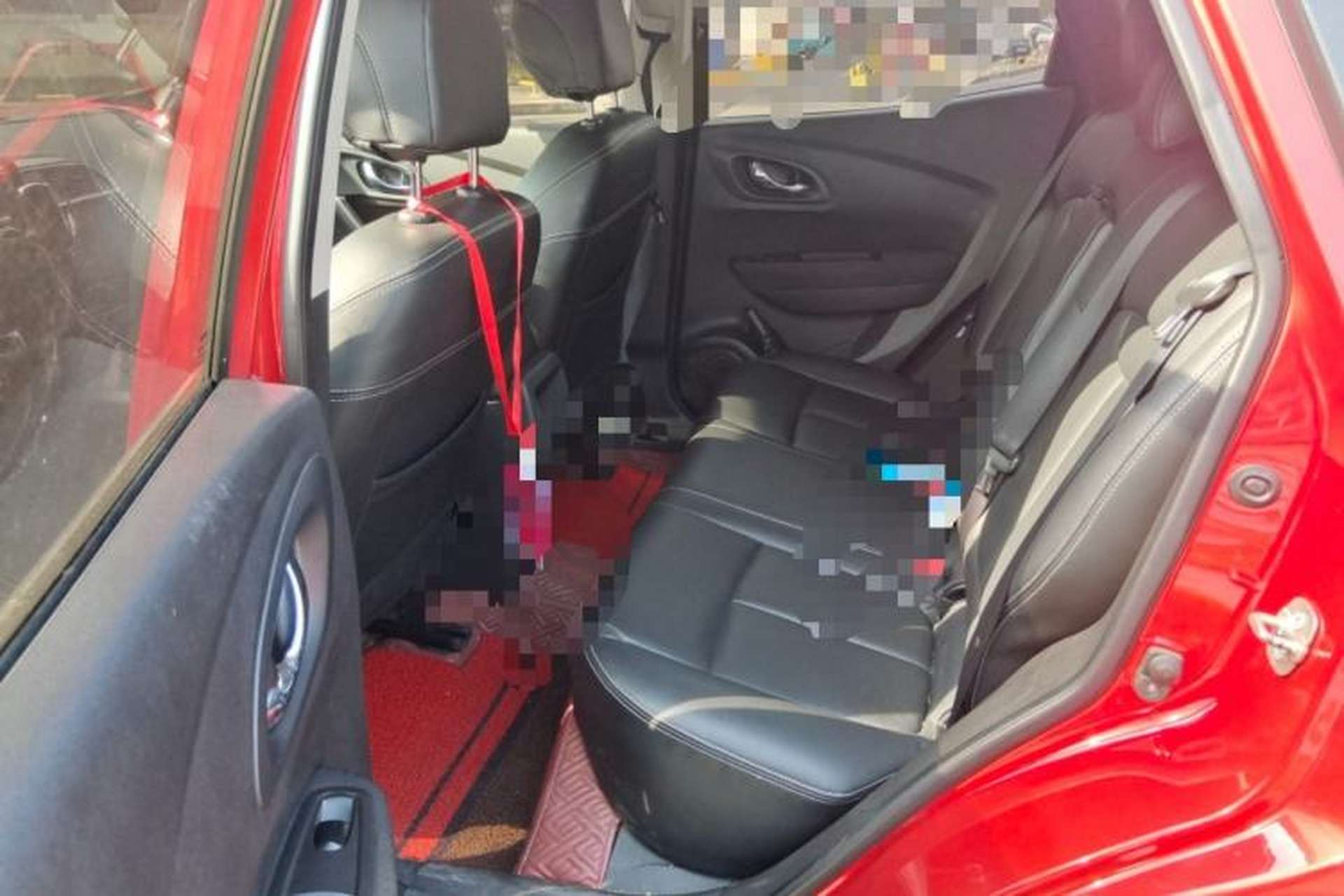 Used Renault Kadjar 2017 2.0L Two-Wheel Drive Comfort Edition Left Rear Seat