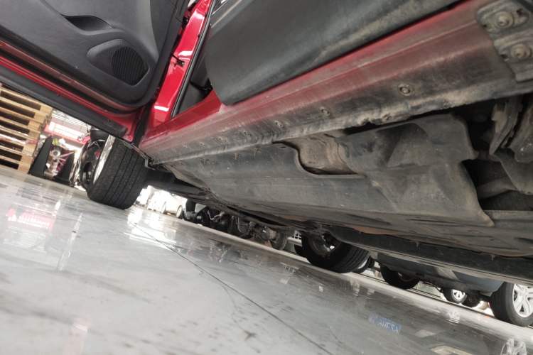 Used Renault Kadjar 2017 2.0L Two-Wheel-Drive Leading Edition Left Side Sill