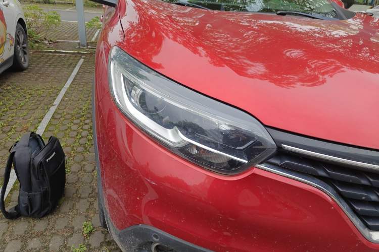 Used Renault Kadjar 2017 2.0L Two-Wheel Drive Luxury Edition Right Front Headlight
