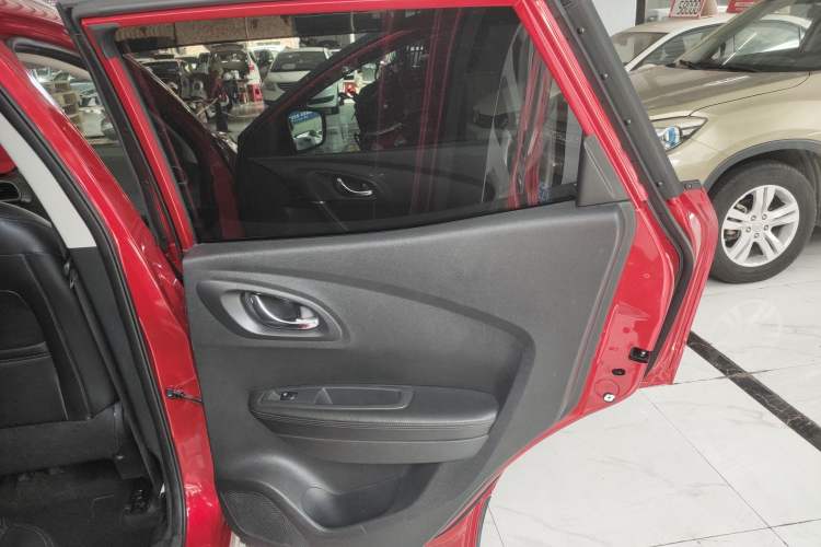 Used Renault Kadjar 2017 2.0L Two-Wheel-Drive Leading Edition Right Rear Door Interior