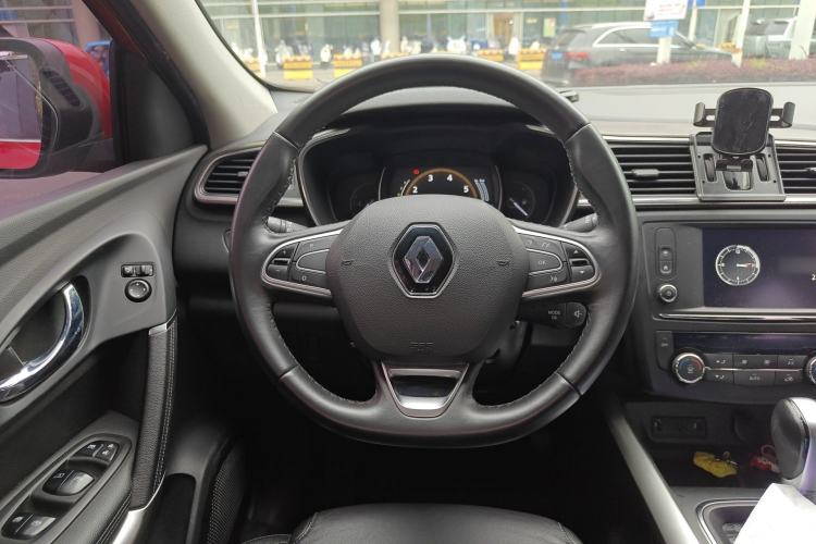 Used Renault Kadjar 2017 2.0L Two-Wheel Drive Luxury Edition Steering Wheel