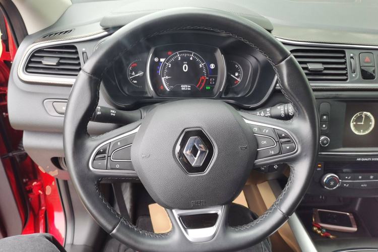 Used Renault Kadjar 2017 2.0L Two-Wheel Drive Luxury Edition Steering Wheel