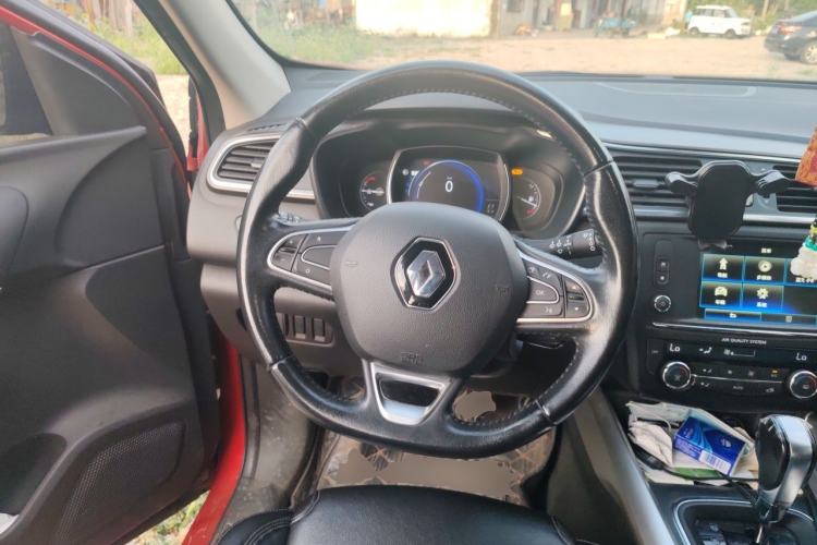 Used Renault Kadjar 2017 2.0L Two-Wheel-Drive Leading Edition Steering Wheel