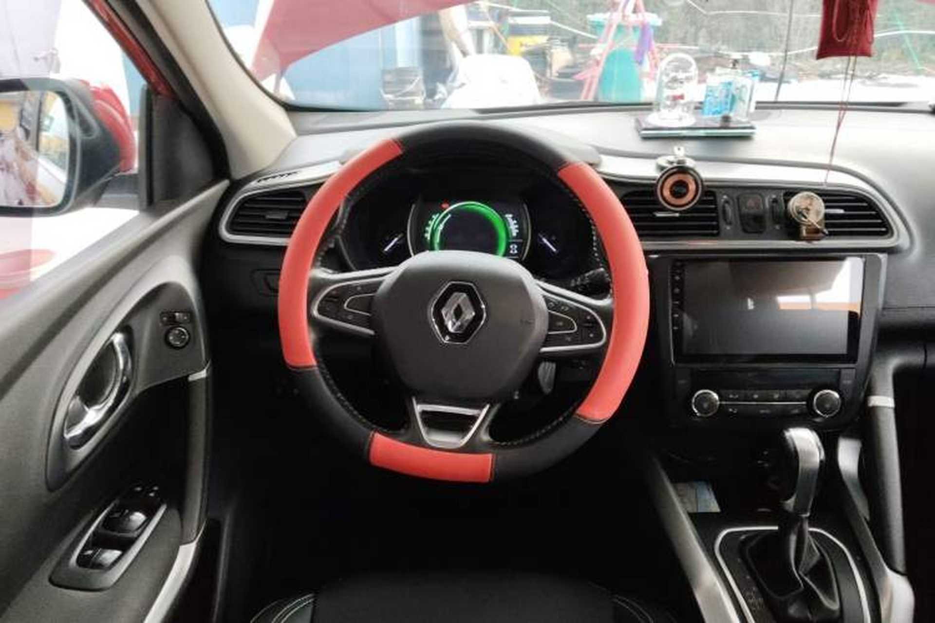 Used Renault Kadjar 2017 2.0L Two-Wheel Drive Comfort Edition Steering Wheel