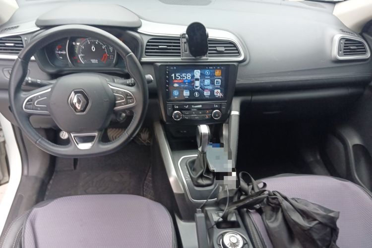 Used Renault Kadjar 2017 2.0L Two-Wheel Drive Comfort Edition Interior 2