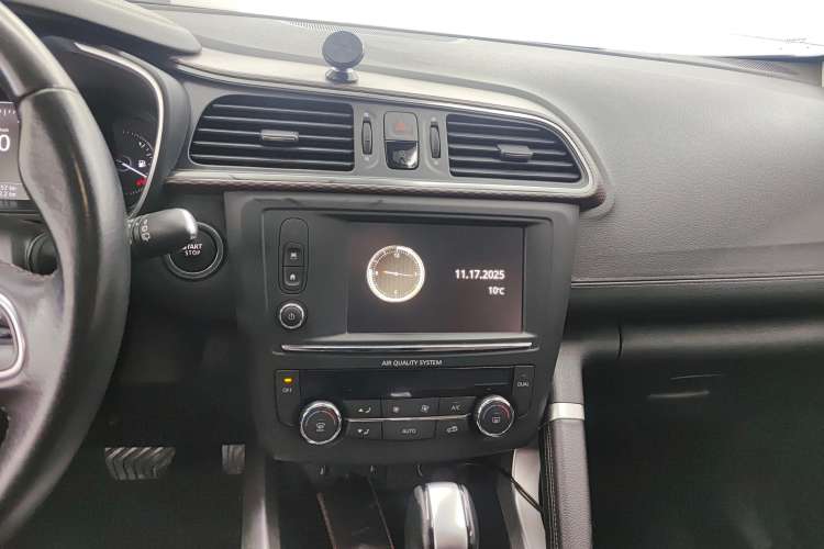 Used Renault Kadjar 2017 2.0L 120th Anniversary Limited Edition Audio And AC Panel