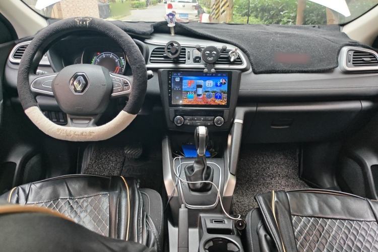 Used Renault Kadjar 2017 2.0L Two-Wheel Drive Fashion Edition Center Console