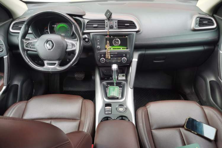 Used Renault Kadjar 2017 2.0L 120th Anniversary Limited Edition Center Console