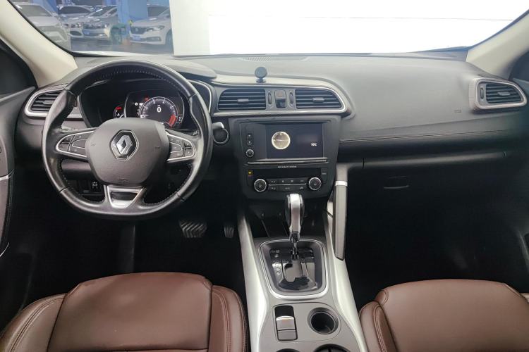 Used Renault Kadjar 2017 2.0L 120th Anniversary Limited Edition Center Console