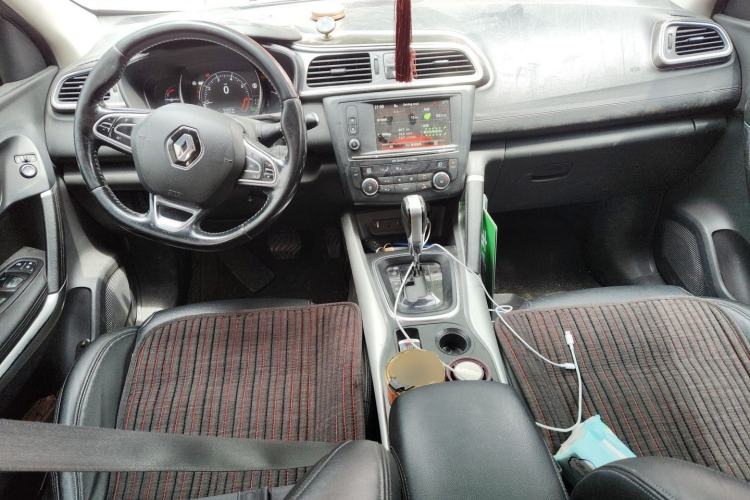 Used Renault Kadjar 2017 2.0L Two-Wheel-Drive Leading Edition Center Console