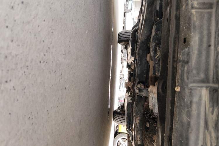 Used Renault Kadjar 2017 2.0L Two-Wheel Drive Comfort Edition Chassis Front
