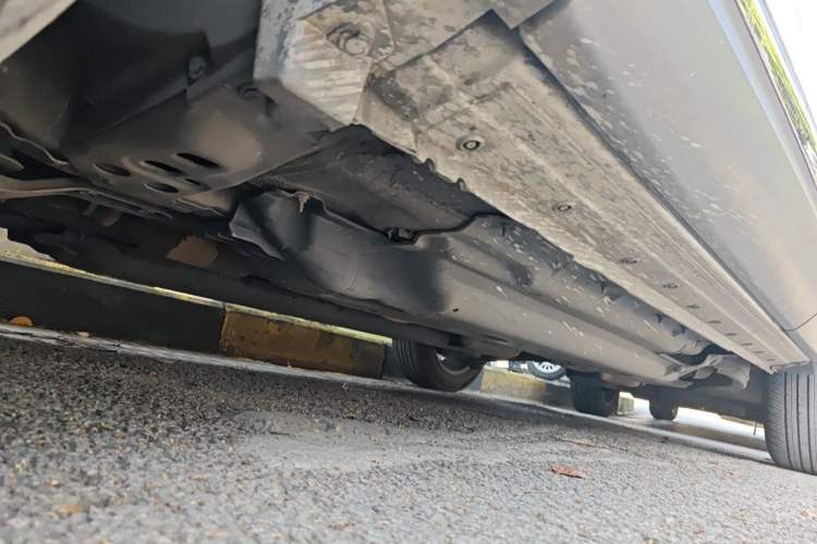 Used Renault Kadjar 2017 2.0L Two-Wheel-Drive Leading Edition Chassis Front Left