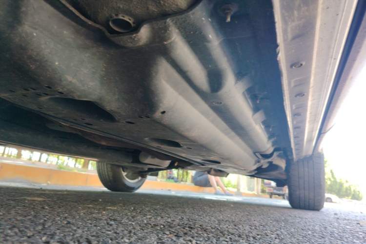Used Renault Kadjar 2017 2.0L Two-Wheel-Drive Leading Edition Chassis Front Left