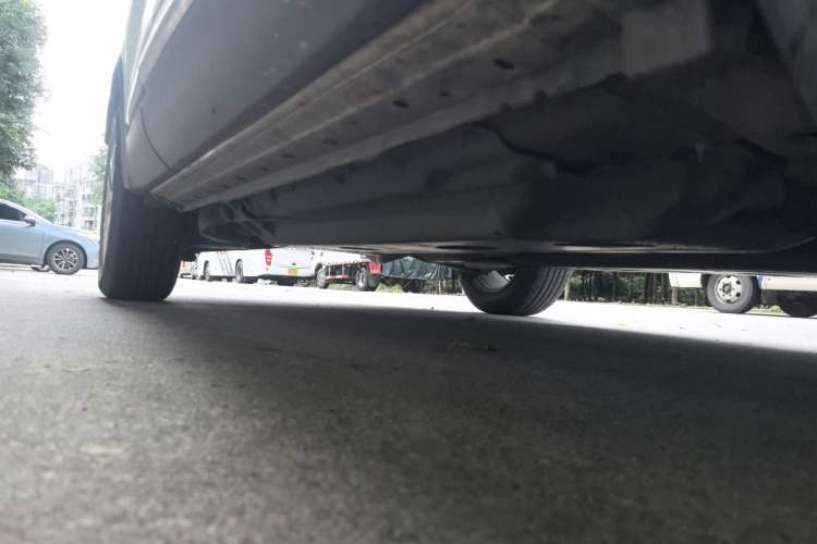 Used Renault Kadjar 2017 2.0L Two-Wheel-Drive Leading Edition Chassis Front Right