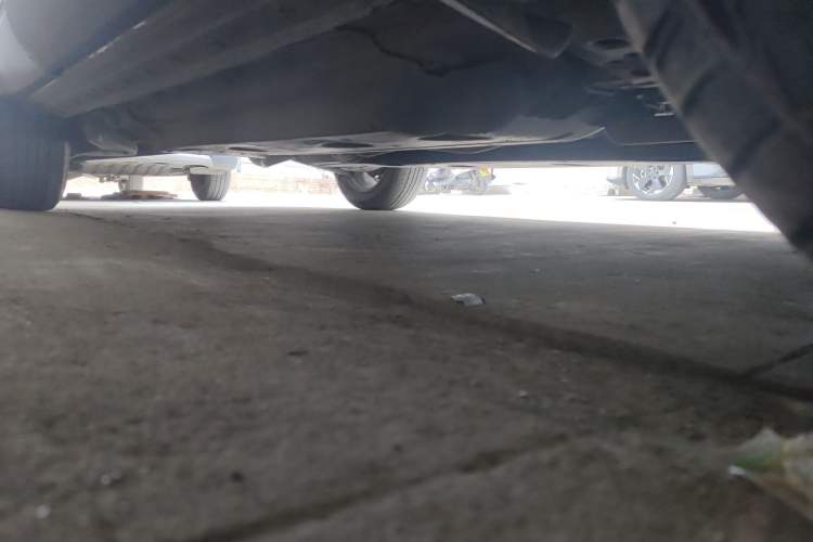 Used Renault Kadjar 2017 2.0L Two-Wheel-Drive Leading Edition Chassis Front Right