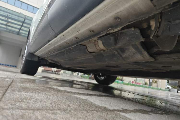 Used Renault Kadjar 2017 2.0L Two-Wheel-Drive Leading Edition Chassis Rear Left