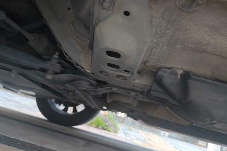 Used Renault Kadjar 2017 2.0L Two-Wheel-Drive Leading Edition Chassis Rear Left