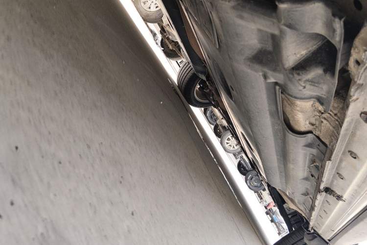 Used Renault Kadjar 2017 2.0L Two-Wheel Drive Comfort Edition Chassis Rear Right