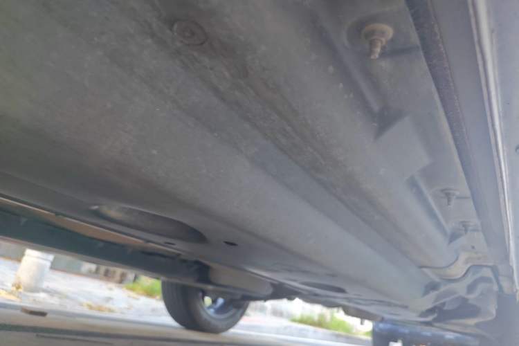 Used Renault Kadjar 2017 2.0L Two-Wheel-Drive Leading Edition Chassis Rear Right