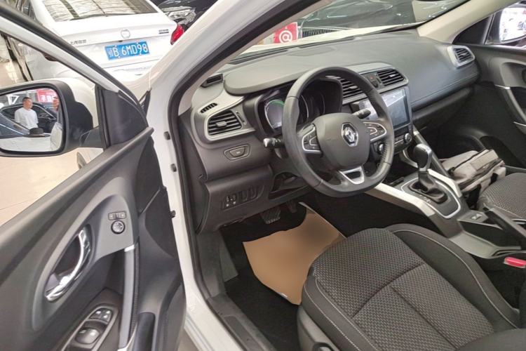 Used Renault Kadjar 2017 2.0L Two-Wheel Drive Comfort Edition Driver Seat