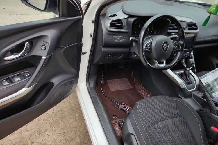 Used Renault Kadjar 2017 2.0L Two-Wheel Drive Comfort Edition Driver Seat