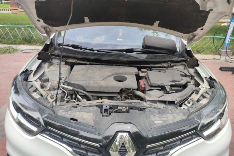 Used Renault Kadjar 2017 2.0L Two-Wheel Drive Comfort Edition Engine Bay