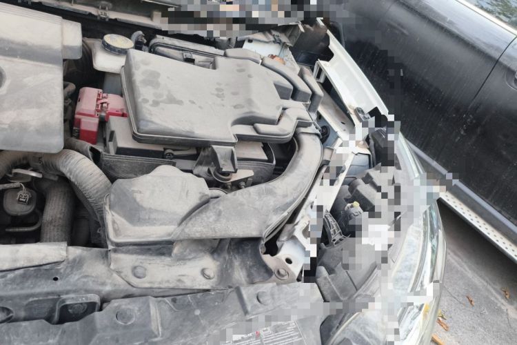 Used Renault Kadjar 2017 2.0L Two-Wheel Drive Fashion Edition Engine Bay Left