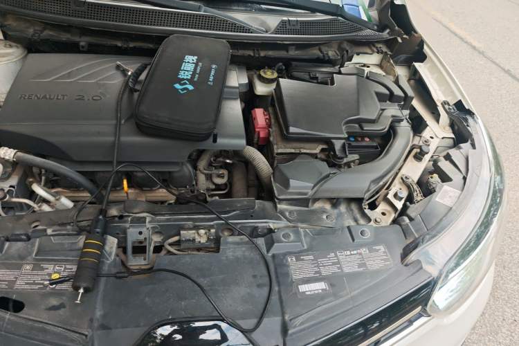 Used Renault Kadjar 2017 2.0L Two-Wheel Drive Comfort Edition Engine Bay Left