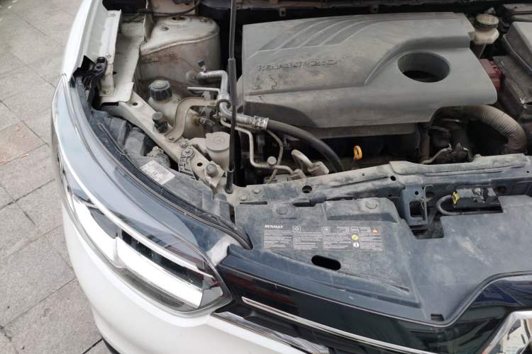 Used Renault Kadjar 2017 2.0L 120th Anniversary Limited Edition Engine Bay Right