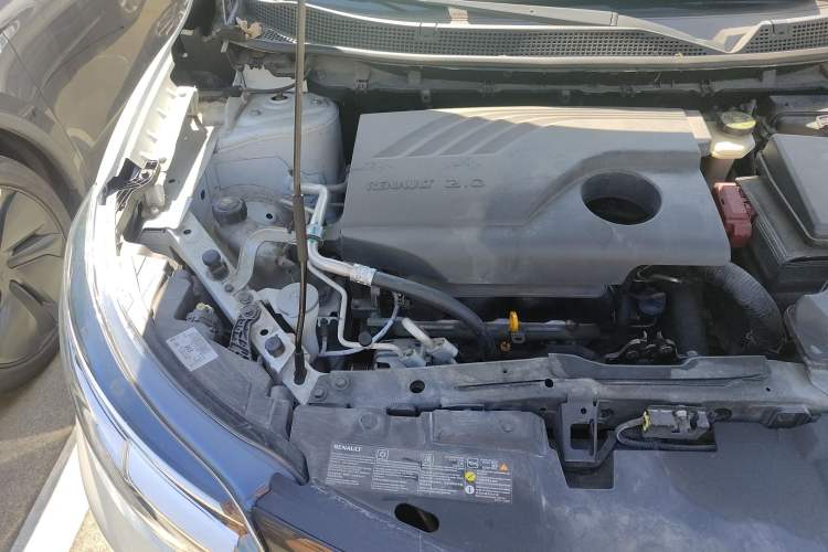 Used Renault Kadjar 2017 2.0L Two-Wheel Drive Fashion Edition Engine Bay Right