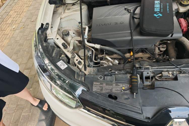 Used Renault Kadjar 2017 2.0L Two-Wheel Drive Comfort Edition Engine Bay Right