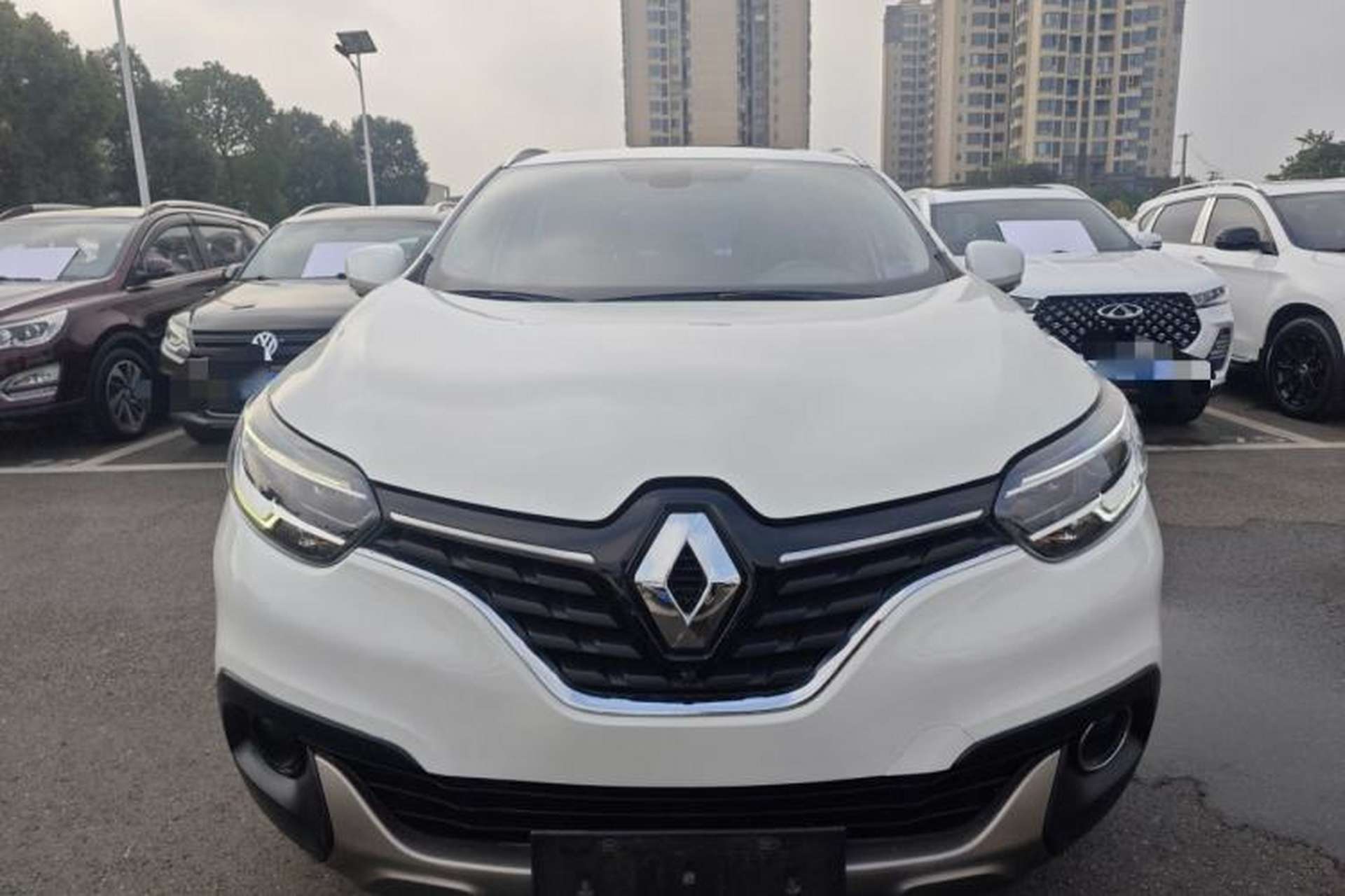 Used Renault Kadjar 2017 2.0L Two-Wheel Drive Comfort Edition Front